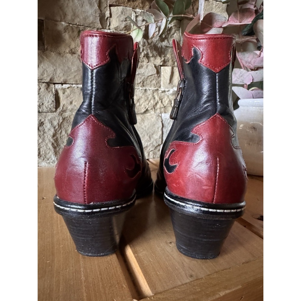 Donald J Pliner Vintage Western Boots Black Red Flame Leather Women 7M Italy - Picture 9 of 11